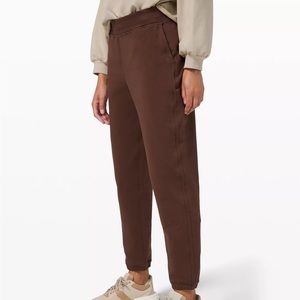 Lululemom LA extreme low rise jogger